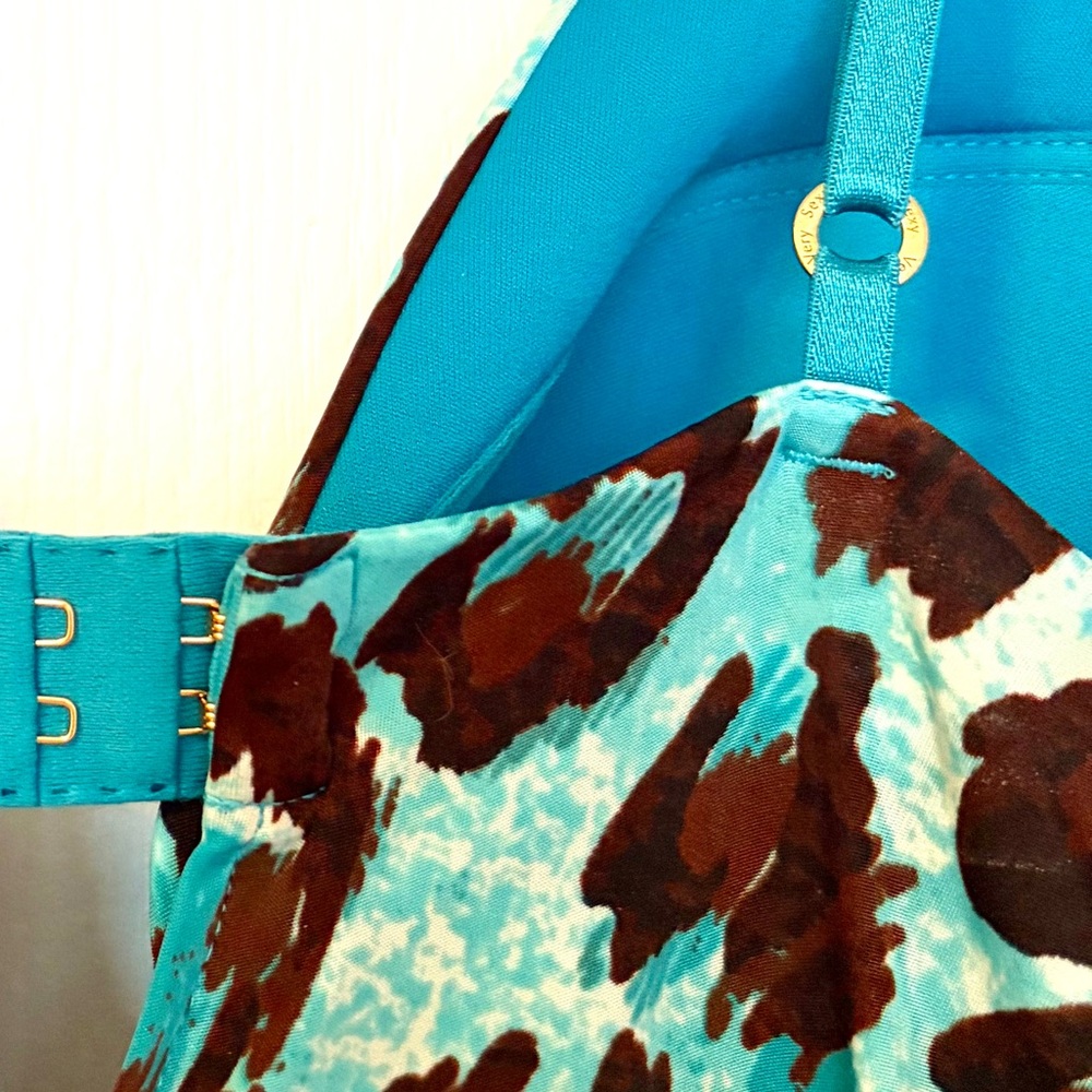 Victorias Secret Very Sexy Cheetah Camisole with Built in Bra 34/C Teal/Brown💙🤎 - Picture 13 of 13